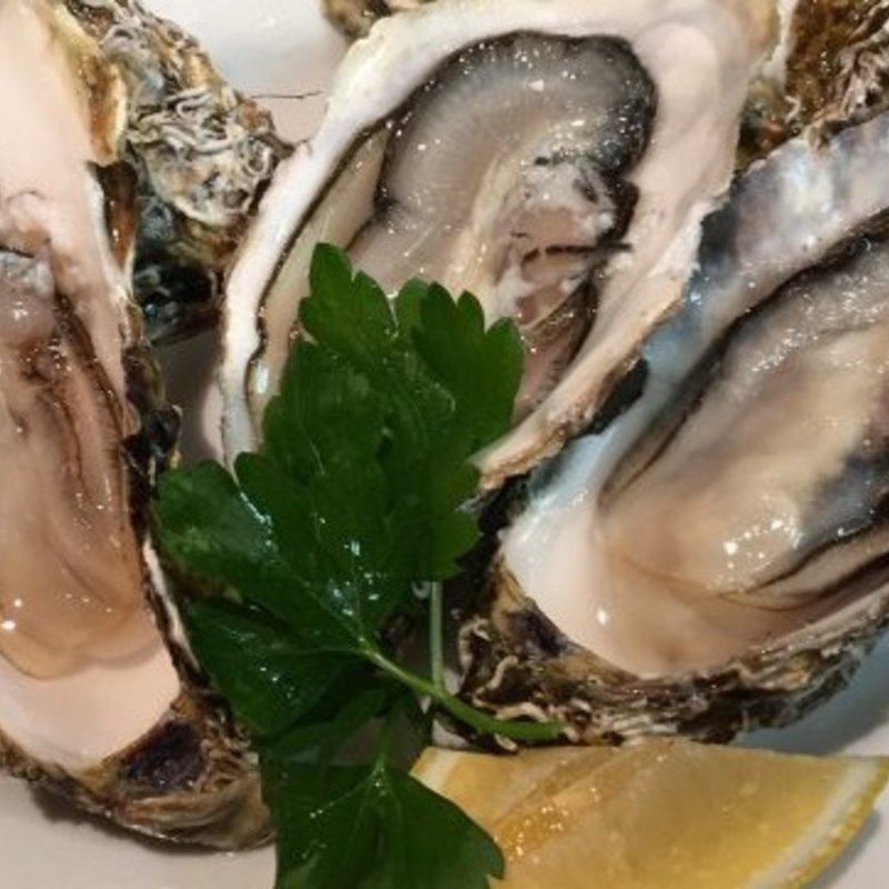 生牡蠣(BUONO 本八幡店)