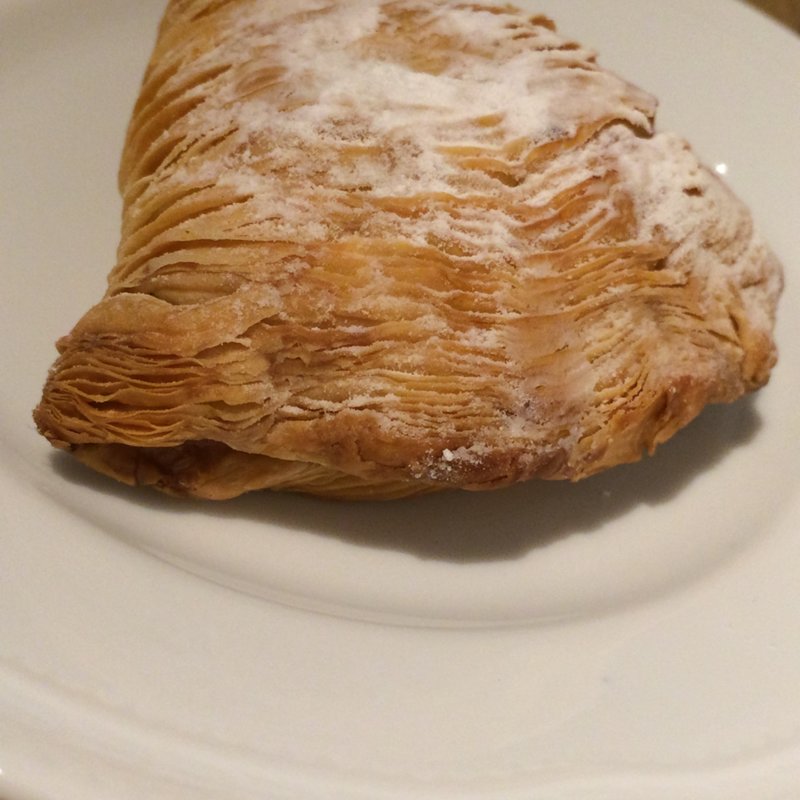 スフォリアテッラ(ボンドルフィ ボンカフェ （BONDOLFIBONCAFFE）)