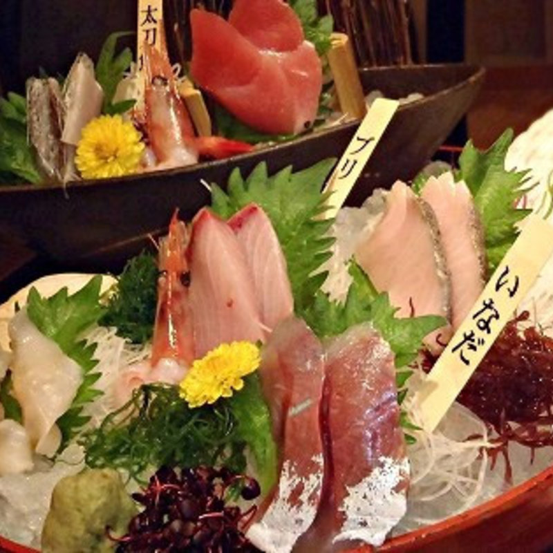 お刺身の盛り合わせ(海鮮茶屋せんざん本店)