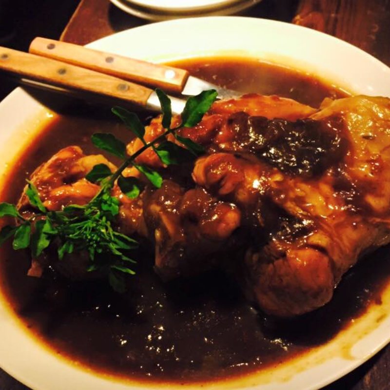 アイスバイン ビール煮込み(ドイツ居酒屋 ＪＳレネップ)