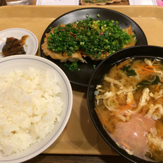 ねぎ味噌焼き餃子定食(青源 パセオ店 )