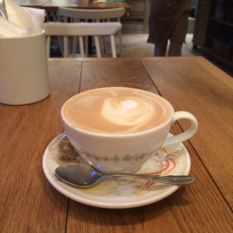 カフェラテ(ハンド ベイクス グランツリー武蔵小杉店)