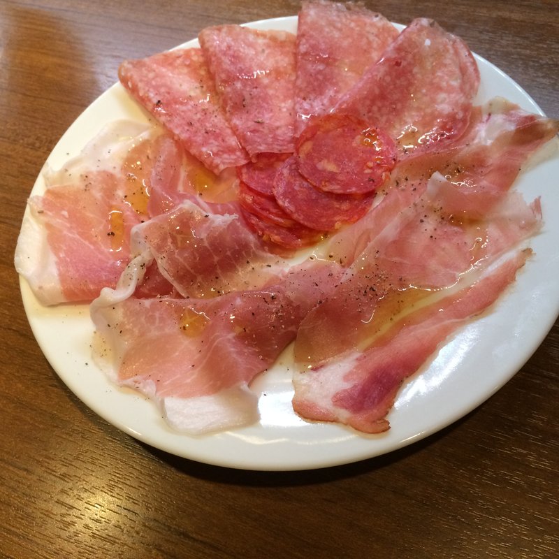 ハム盛り合わせ(Claudia2)