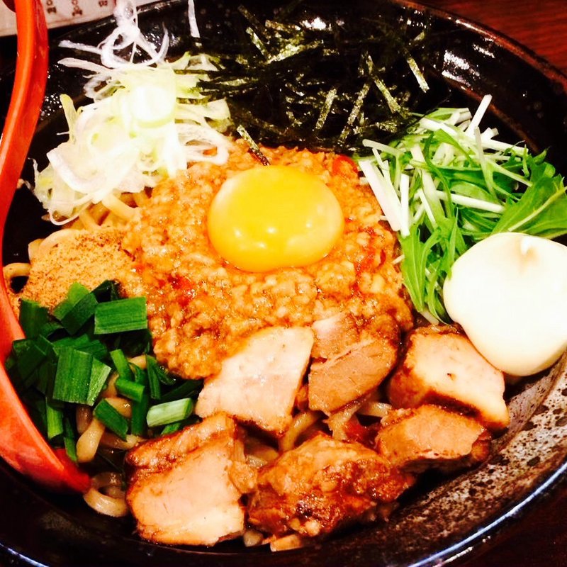 まぜそば(也 （ナリ）)