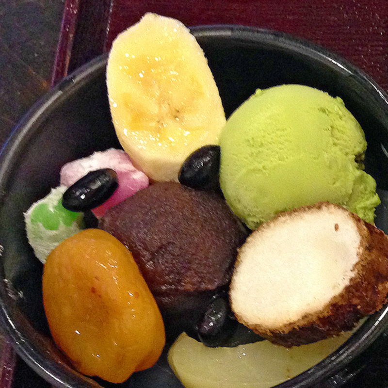 抹茶づくし(あんみつ抹茶処 雷門まとい)