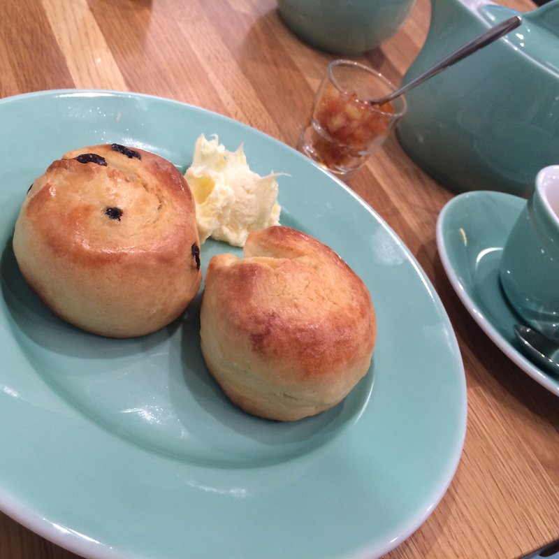 スコーン(ベッジュマン＆バートン 六本木ヒルズ店サロン ド テ)