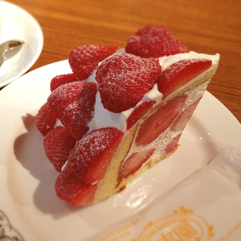 あまおうズコット(果実園リーベル 目黒店)