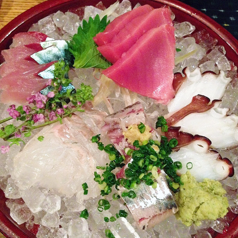 刺身盛り合わせ(なるきよ)