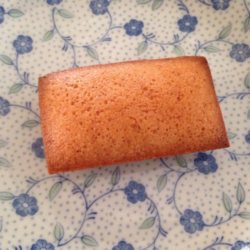 フィナンシェ(ウィーン菓子工房 リリエンベルグ)