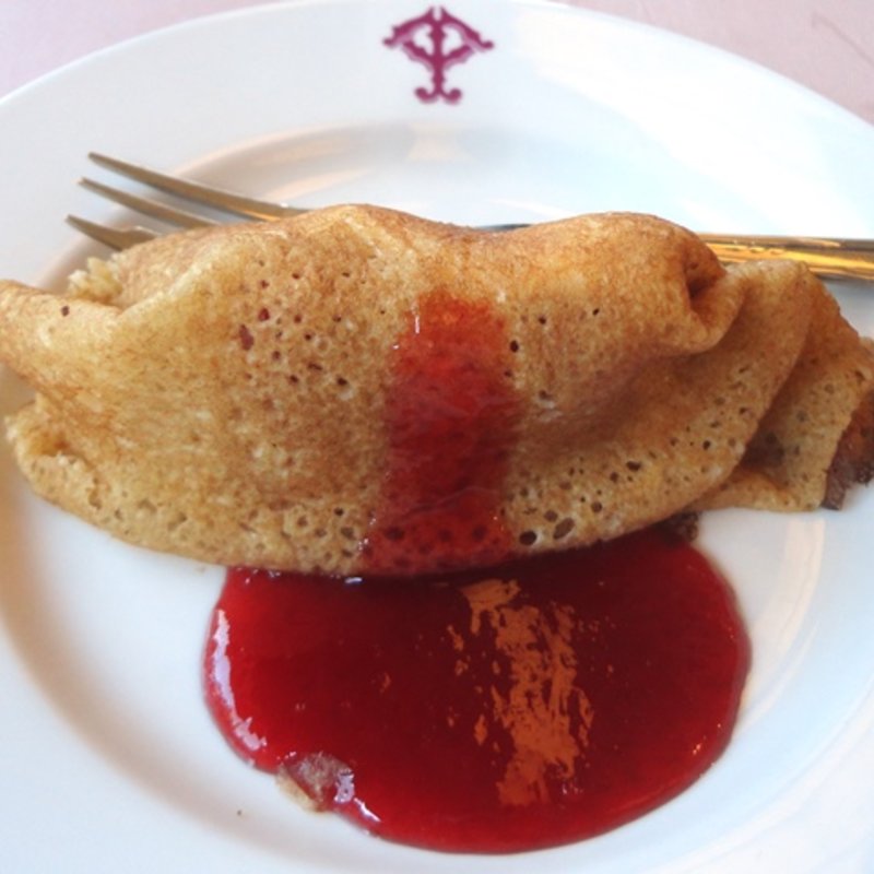 オムライス風ミニケーキ(すき亭 吉寅)