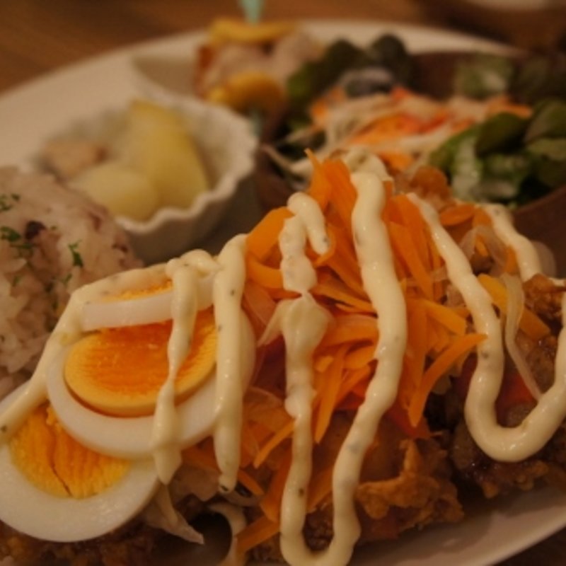 タルタルチキン南蛮プレート(はなむぐり )