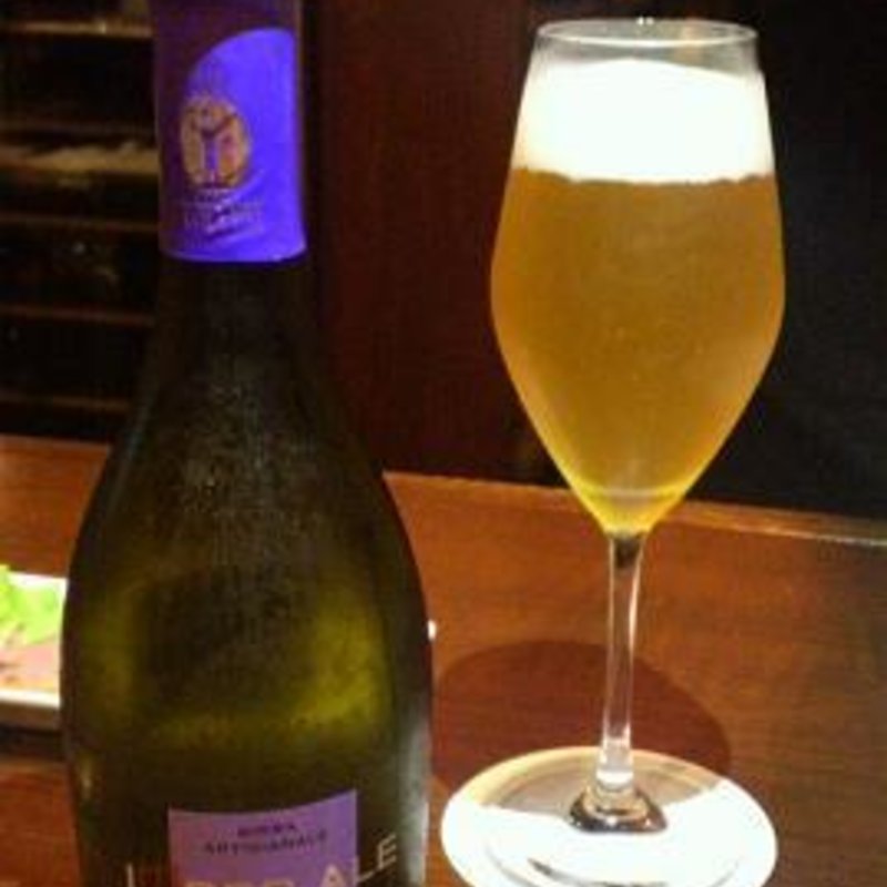 IMPER ALE TRIPLO MALTO ALE/COLLESI (ワインバー・レヴィーニュ （Wine Bar Les Vignes）)
