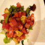 フレッシュトマトとアボガドのメキシカンサラダ(Creative Dining SAZIO （クリエイティブダイニング サジオ）)