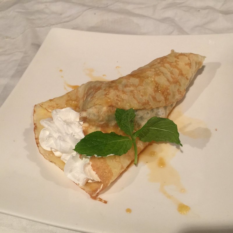 マンゴーレアチーズクレープ(山遊木)