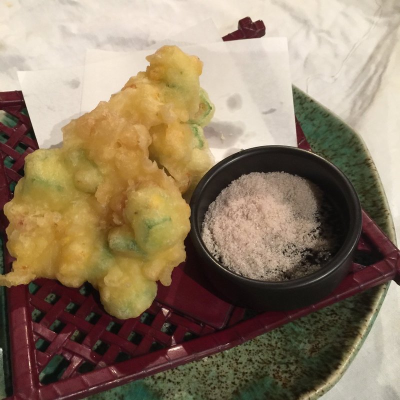 フレッシュコーンのかき揚げ(山遊木)