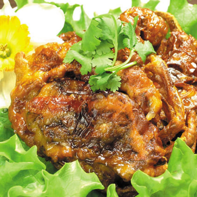 ソフトシェルクラブの姿揚げ(アジアンダイニング SAHARA 船橋店)