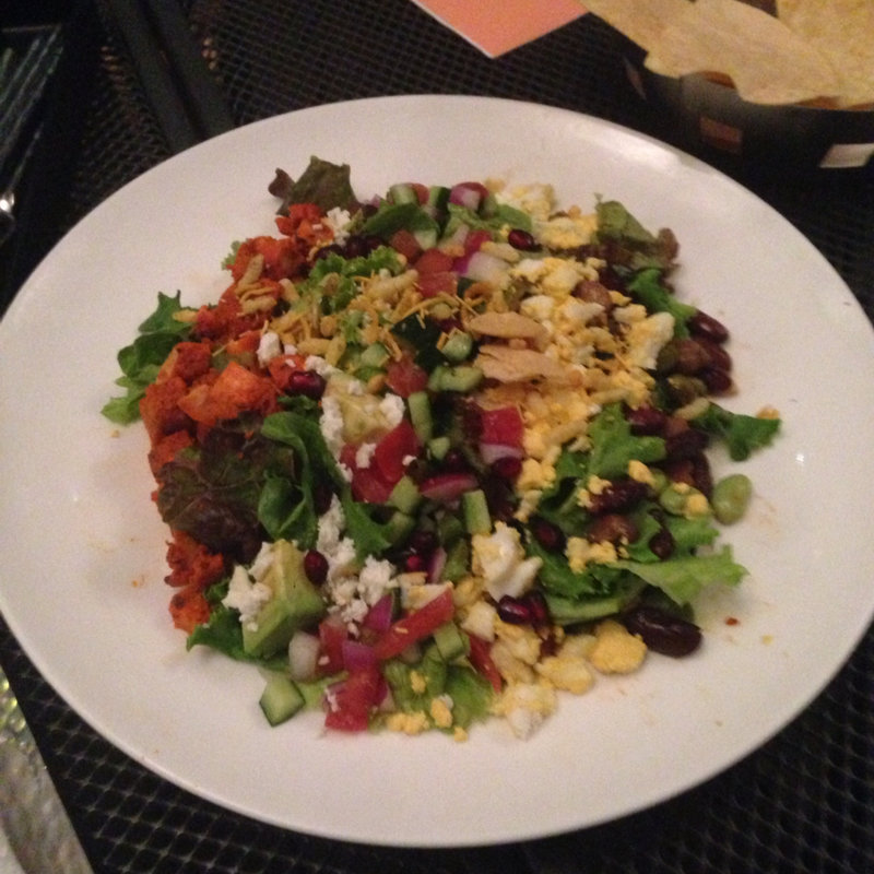 タンドリーチキンとハーブのインディアンコブサラダ(ニルヴァーナ ニューヨーク 東京ミッドタウン （NIRVANA New York）)