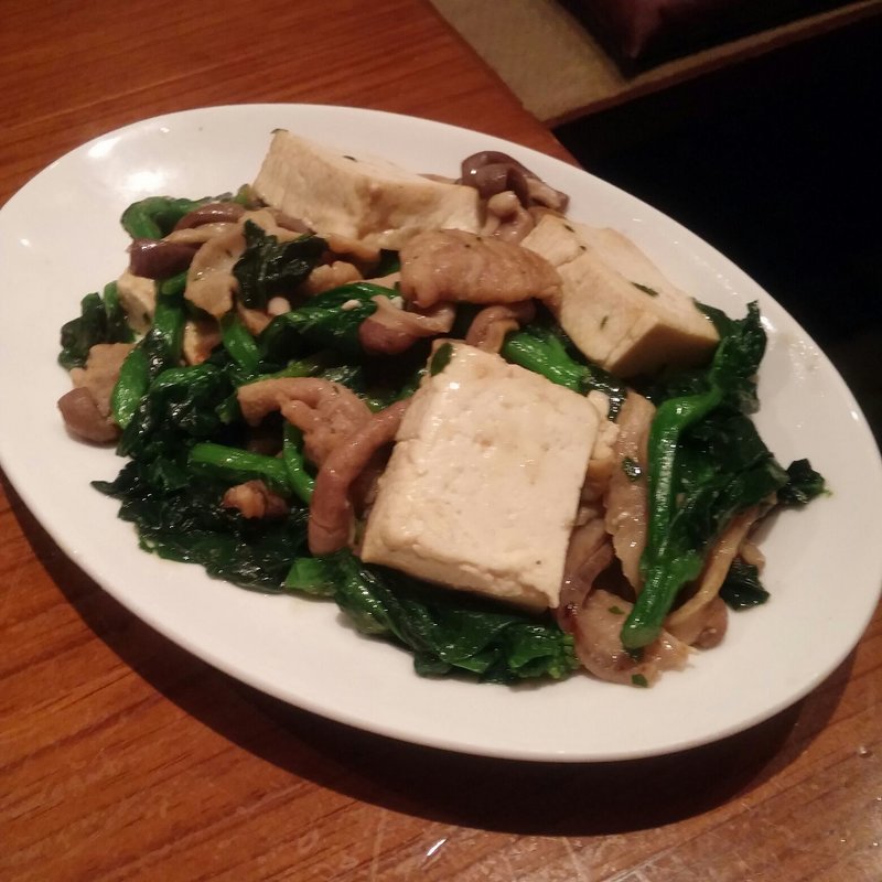 菜の花とモツのチャンプルー(ちゅらり 横浜店)