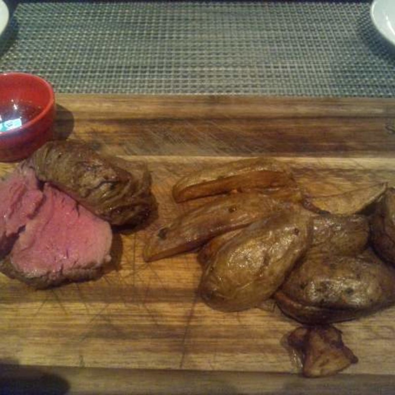 NZ産プレミアム牛テンダーロイン(SIX MARS （シックスマーズ）)