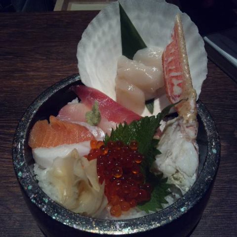 北海道 海鮮丼(大地の恵み北海道 新宿東宝ビル店)