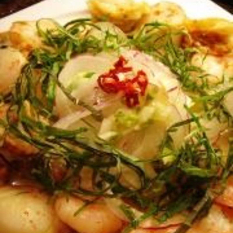 小エビと貝柱のバターソテー(セルロース無添加チーズの チーズタッカルビ & 骨まで食べれる 参鶏湯 GOMAmura)