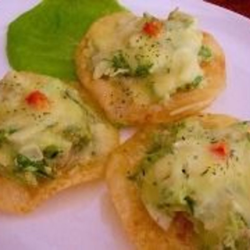 アボカドサラダミニピザ(ぱぷりか亭 （パプリカテイ）)