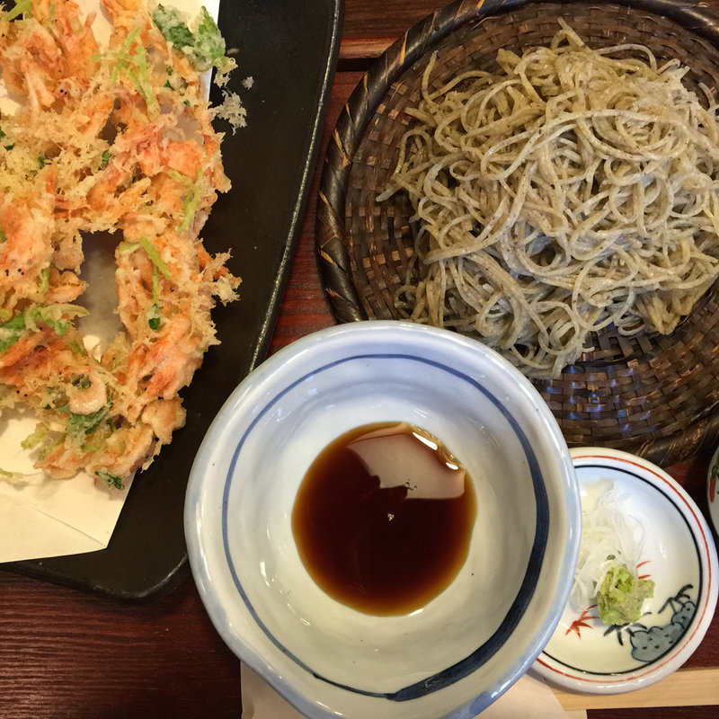 静岡由比桜海老かき揚げ天せいろ(手打蕎麦 賀久)