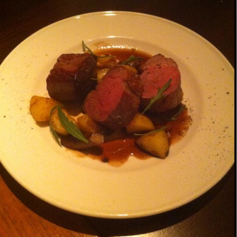 牛肉の赤ワイン煮(旬の味覚とヴァン ナチュール★ラ マルジュ(La marge))