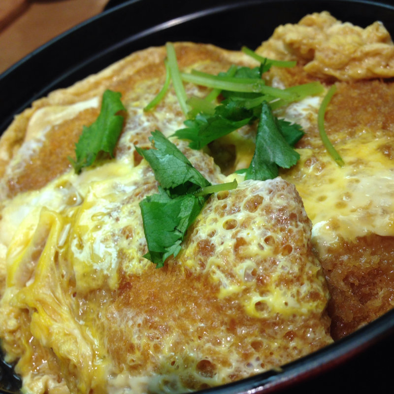 カツ丼(釜たけうどん （かまたけうどん）)