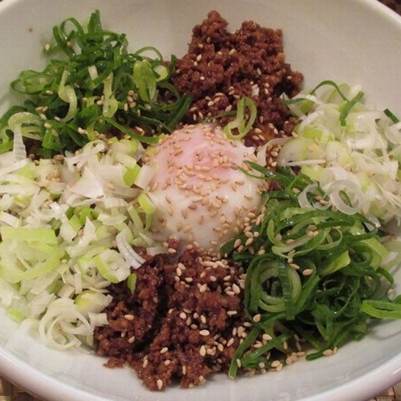 汁なし担担麺(中国料理・開華)