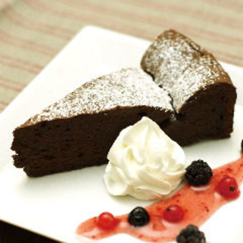 ガトーショコラ(PASTINOVA シャポー市川店)