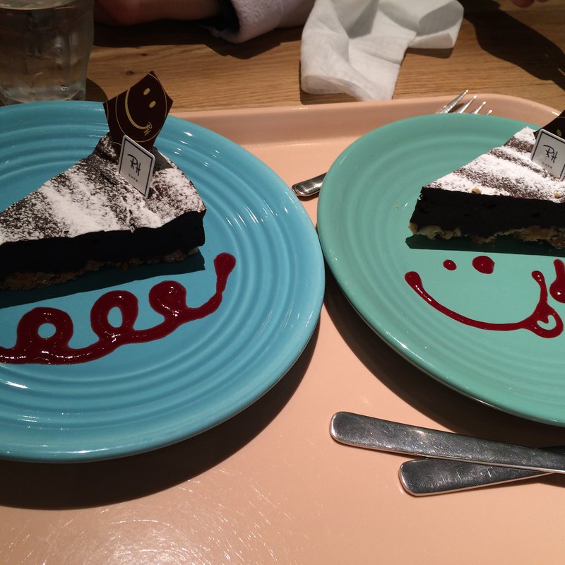 ガトーショコラ(RHC カフェみなとみらい店)