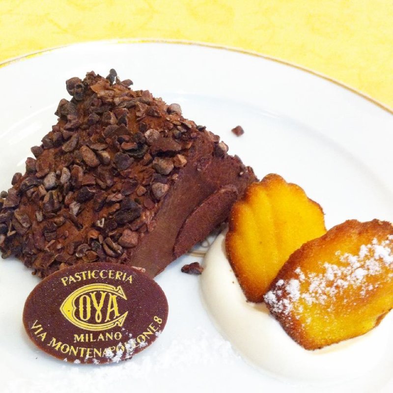 サケル(カフェ コヴァ)