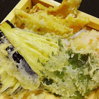 野菜の天ぷら(くつろぎや)