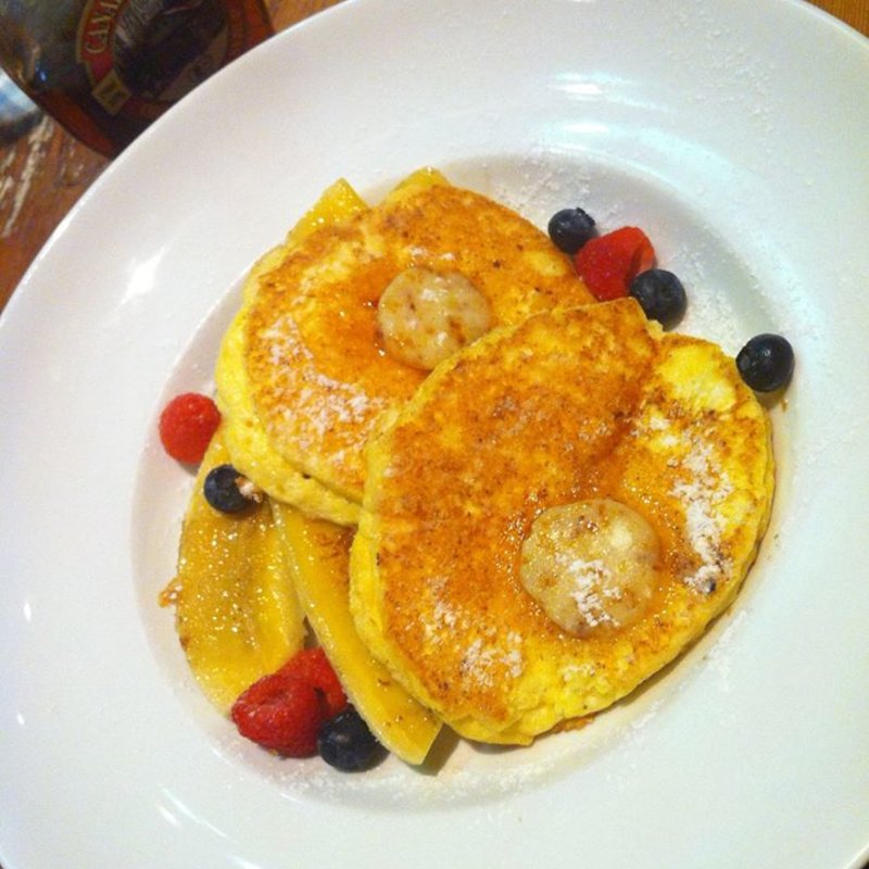 フレッシュバナナのリコッタチーズパンケーキ(Royal Garden Cafe 渋谷店)