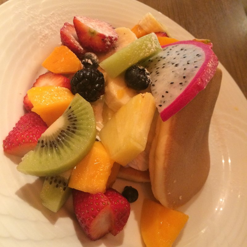 フルーツパンケーキ(果実園リーベル 目黒店)
