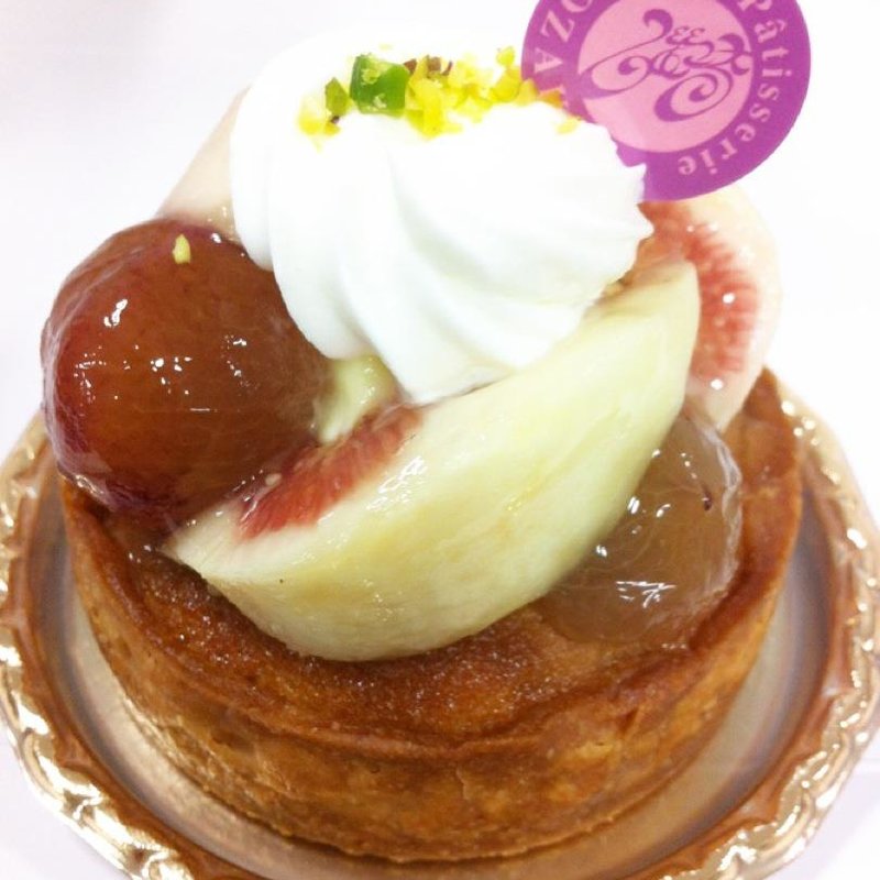 ブドウと無花果のタルト(パティスリーISOZAKI 門前仲町店)