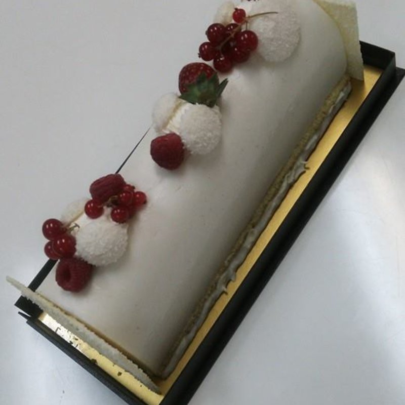 ニュイ ブランシュ(エーグルドゥース)