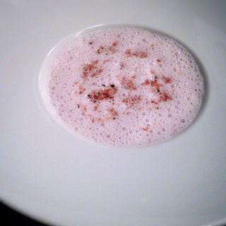 紫いものスープ(フレンチ和牛赤身肉QUNIOMI(クニオミ) レストラン 恵比寿)