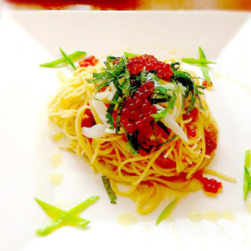 生うにといくらの冷製スパゲティ(TO THE HERBS 田町店)