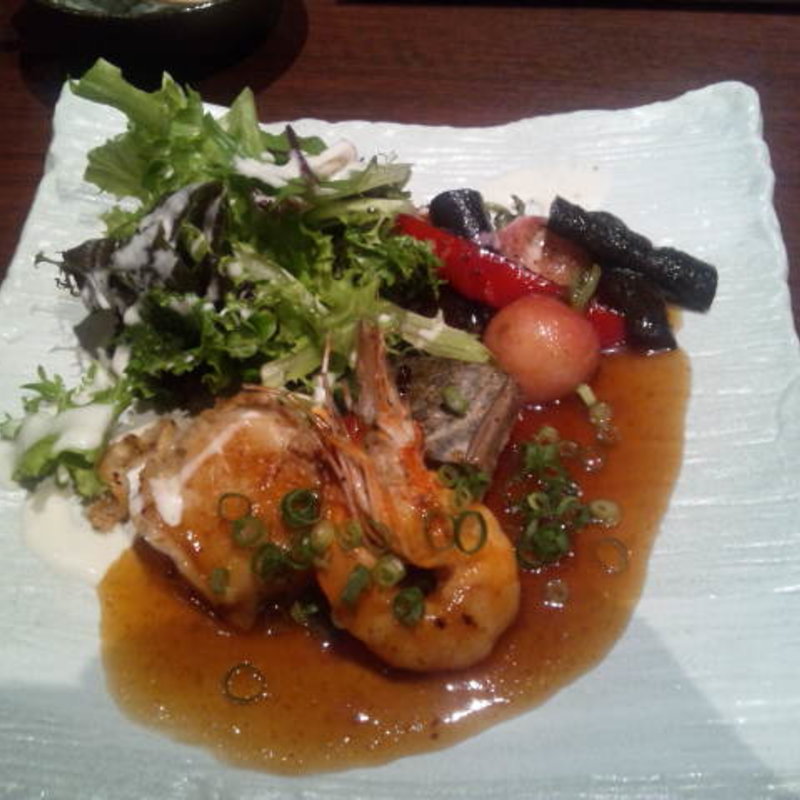 本日のシーフード鉄板焼き 季節野菜のグリルとともに(ハンバーグ&ステーキ 芝浦)