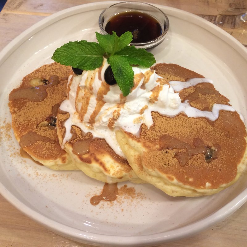 黒豆ときなこの和風パンケーキ(elk 京都河原町店 )