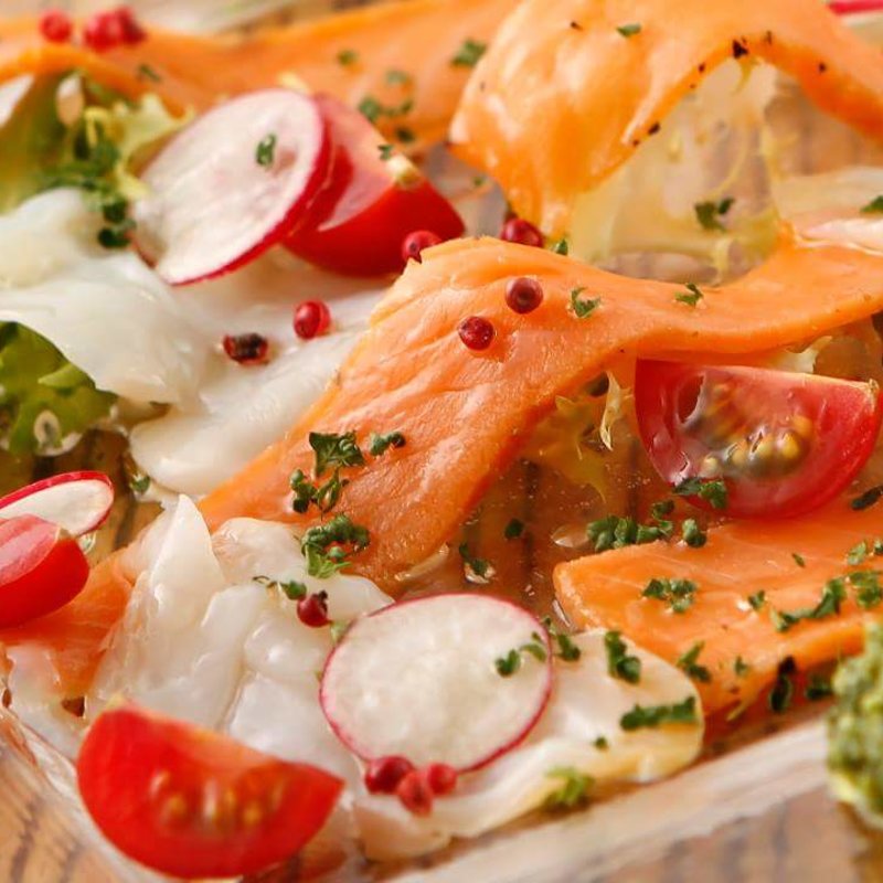 サーモンカルパッチョ(source)