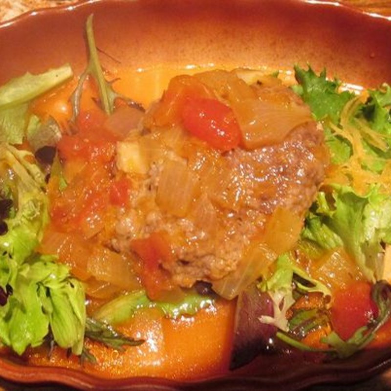 日替わりソースハンバーグ(戻母依郷 （おかえり）)