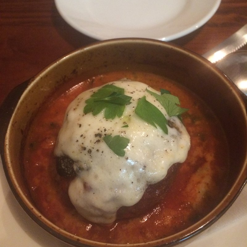 挽き肉のモッツァレラ入りポルペットーネ(Trattoria FRANCO トラットリア フランコ)