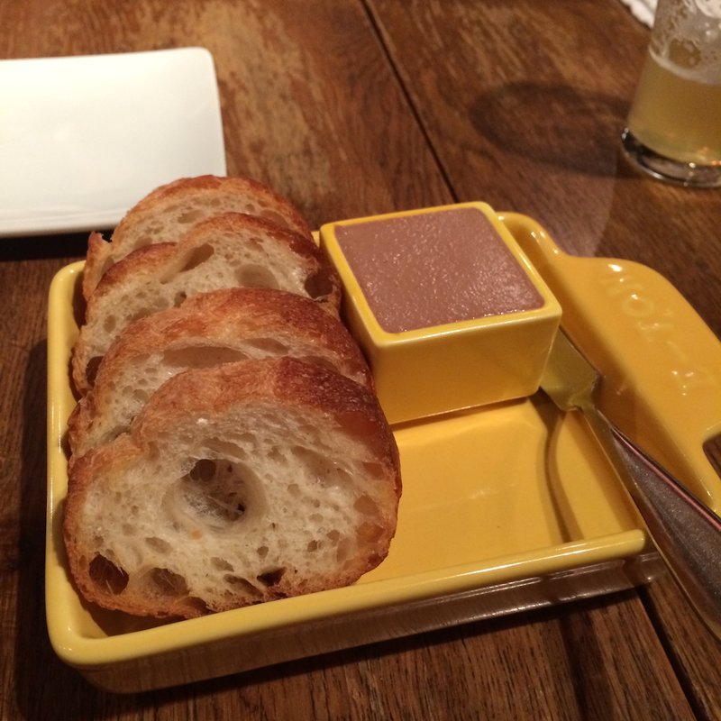 フォアグラと鶏白レバーのパテ(フォアグラバル asile Jaune(アジルジョーヌ))