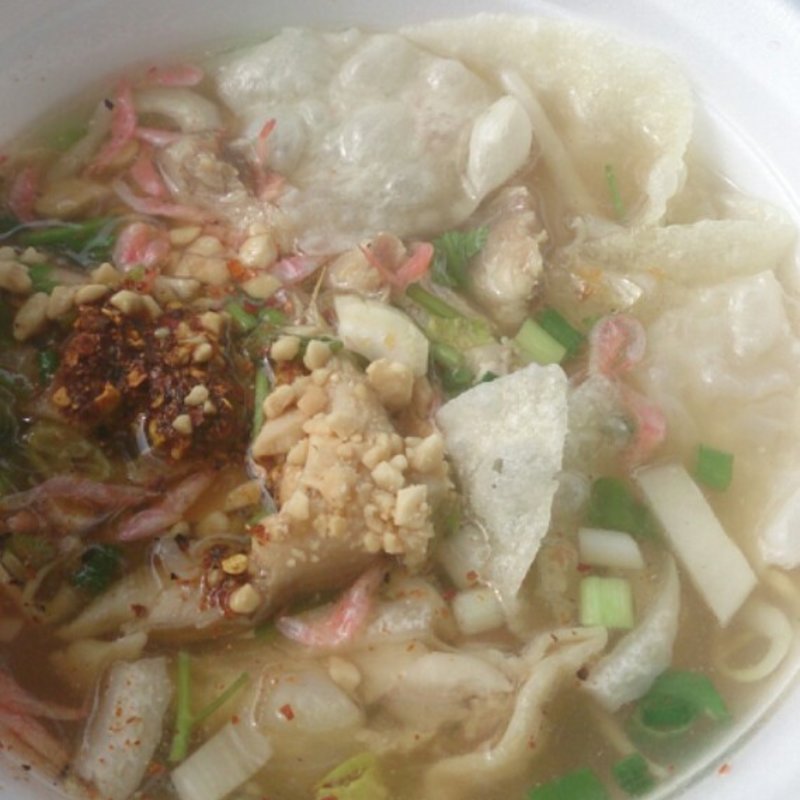 トムヤムラーメン(スイタイ)