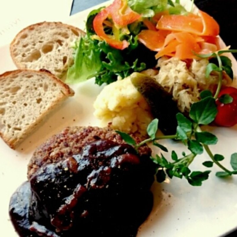 1日15食限定 ハンバーグランチ(Cafe AMADEUS STORY)