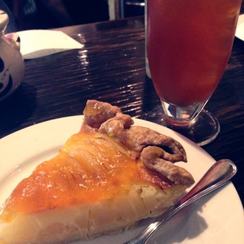 洋梨のフラン(cafe GOTO)