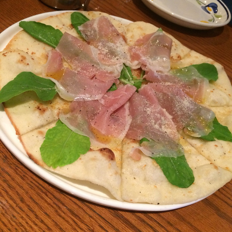 プロシュート エ ルッコラ(アズーラ・ディ・カプリ )